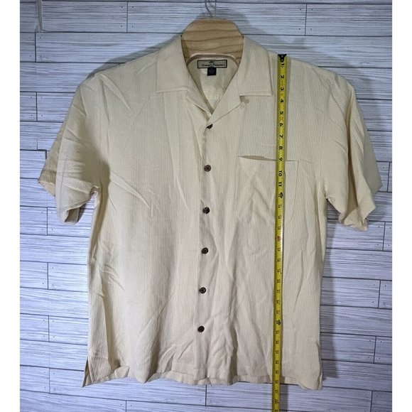 Tommy Bahama Solid Yellow 100% Silk Short Sleeve Button-Front Hawaiian Shirt Med - Picture 7 of 8
